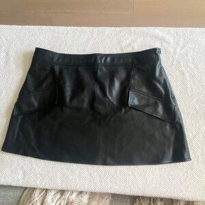 Mini Faux Leather Skirt 🖤